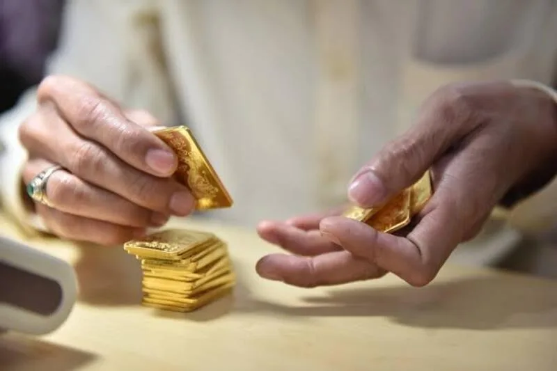 Có nên mua vàng thời điểm này không